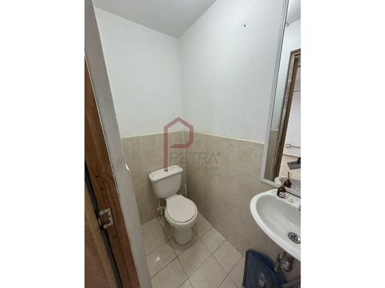 Local Comercial En Arriendo En Medellin Sector Candelaria # 39026