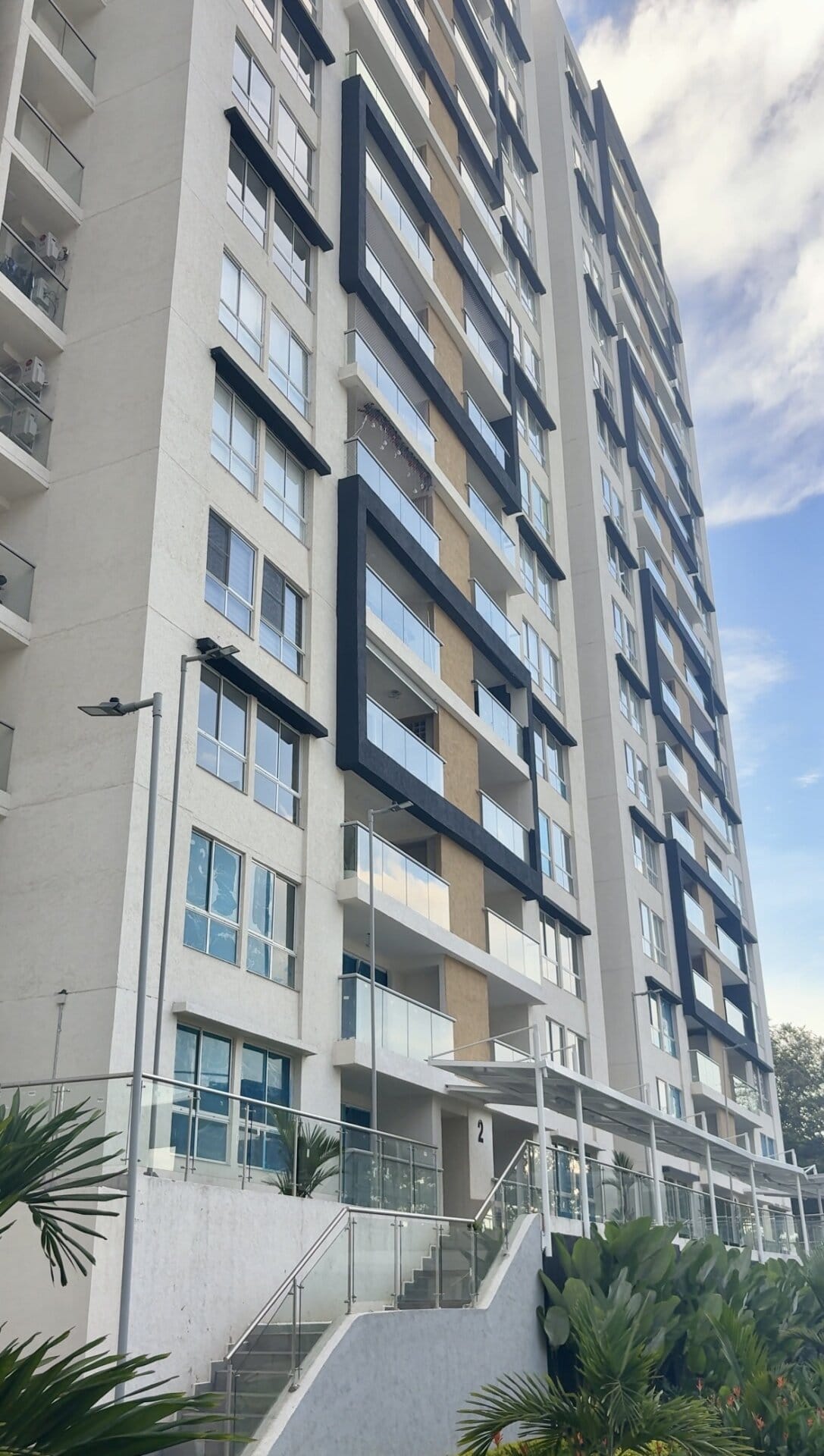 Apartamento En Venta En Cali Sector Santa Isabel # 39707